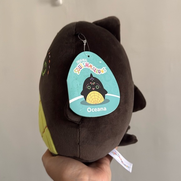 Oceana the Shark 8” DOTD Squishmallow - Picture 2 of 3